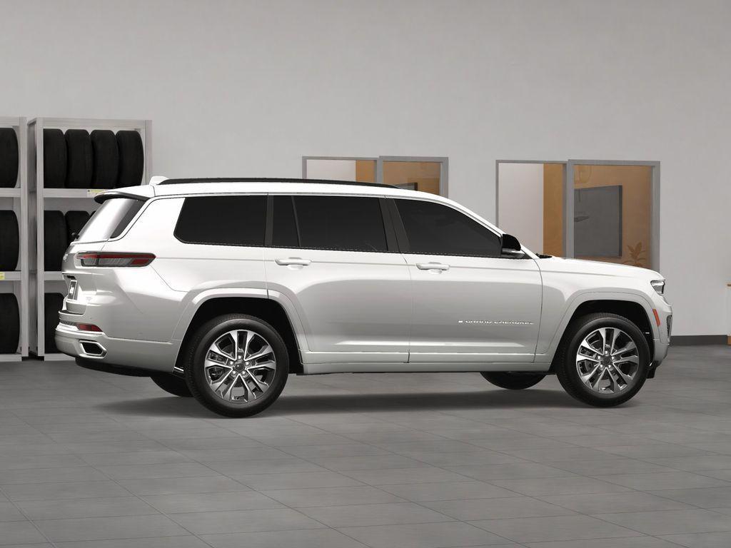 new 2024 Jeep Grand Cherokee L car, priced at $65,580