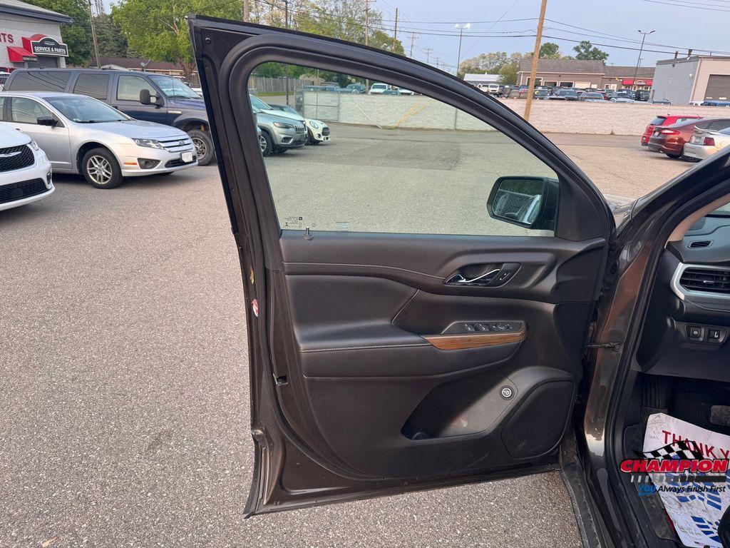 used 2020 GMC Acadia car, priced at $22,900