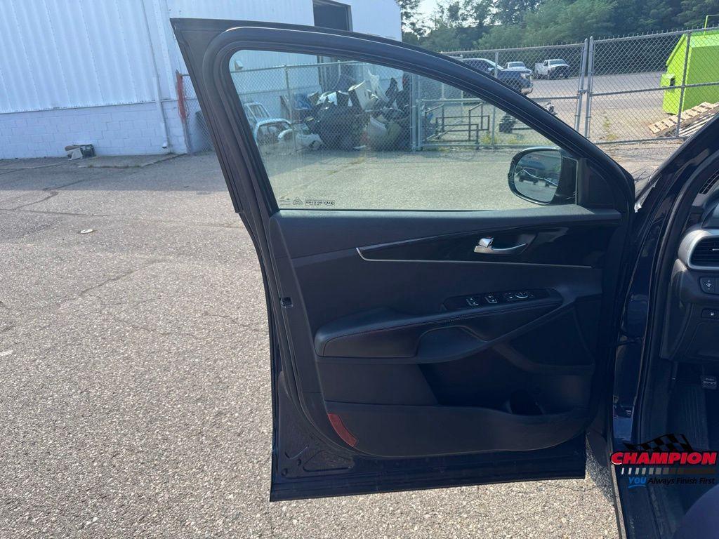 used 2020 Kia Sorento car, priced at $16,900
