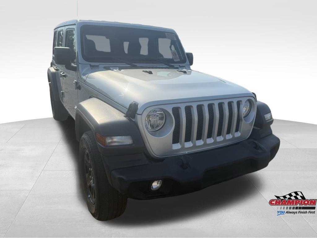used 2022 Jeep Wrangler Unlimited car, priced at $28,695