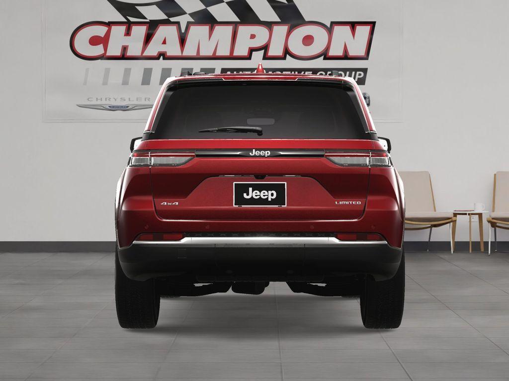 new 2025 Jeep Grand Cherokee car, priced at $43,355
