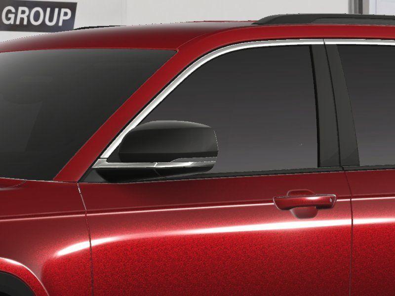 new 2025 Jeep Grand Cherokee car, priced at $43,355