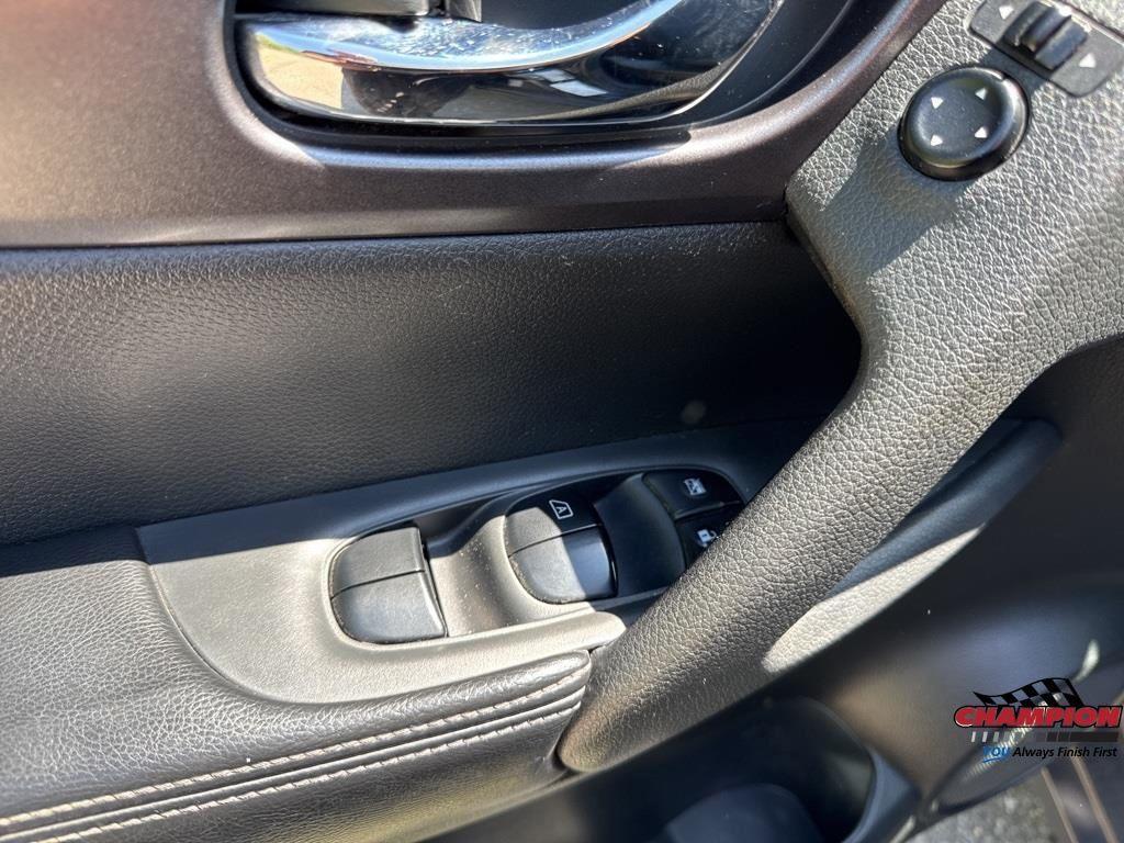 used 2016 Nissan Rogue car, priced at $11,995