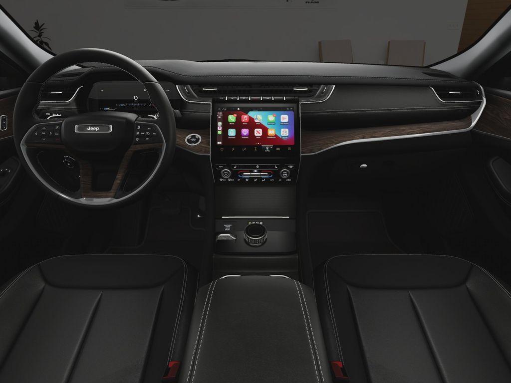 new 2025 Jeep Grand Cherokee car, priced at $46,245
