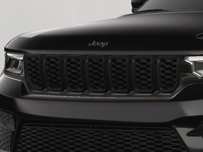 new 2025 Jeep Grand Cherokee car, priced at $43,482