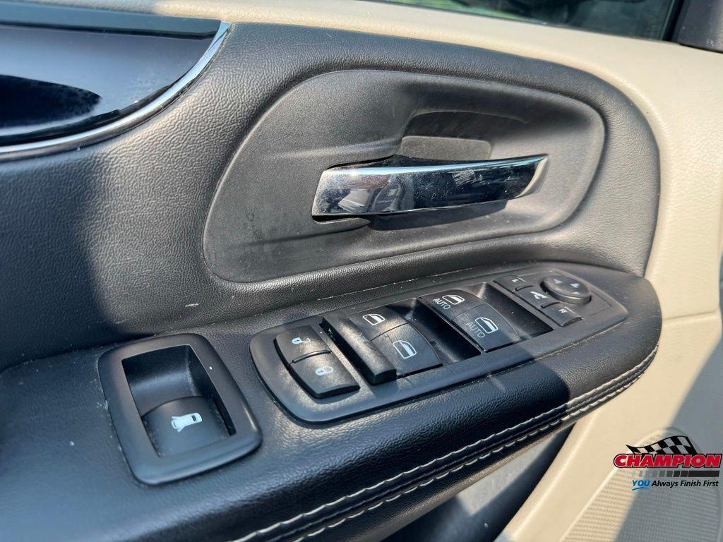 used 2016 Chrysler Town & Country car, priced at $8,450