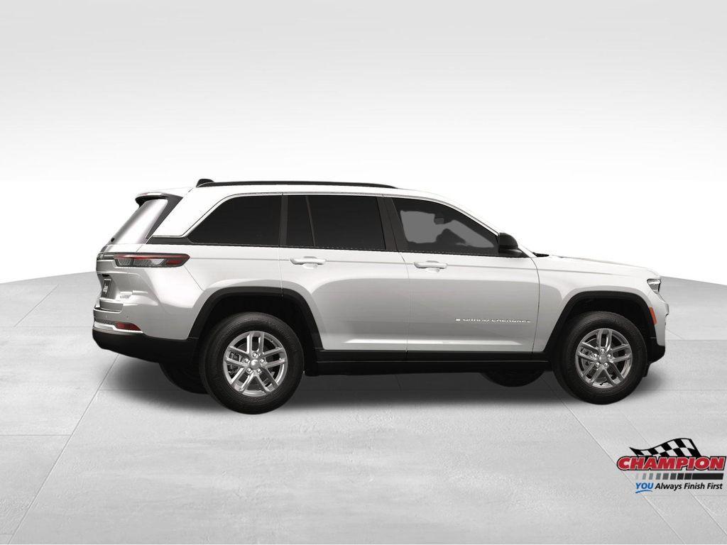 new 2024 Jeep Grand Cherokee car, priced at $36,015