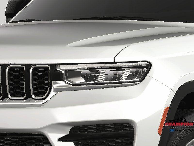 new 2024 Jeep Grand Cherokee car, priced at $36,015