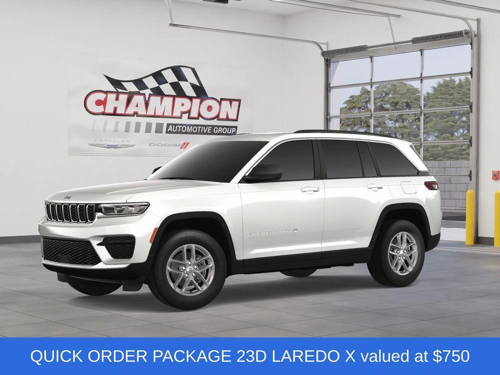 new 2024 Jeep Grand Cherokee car, priced at $40,015