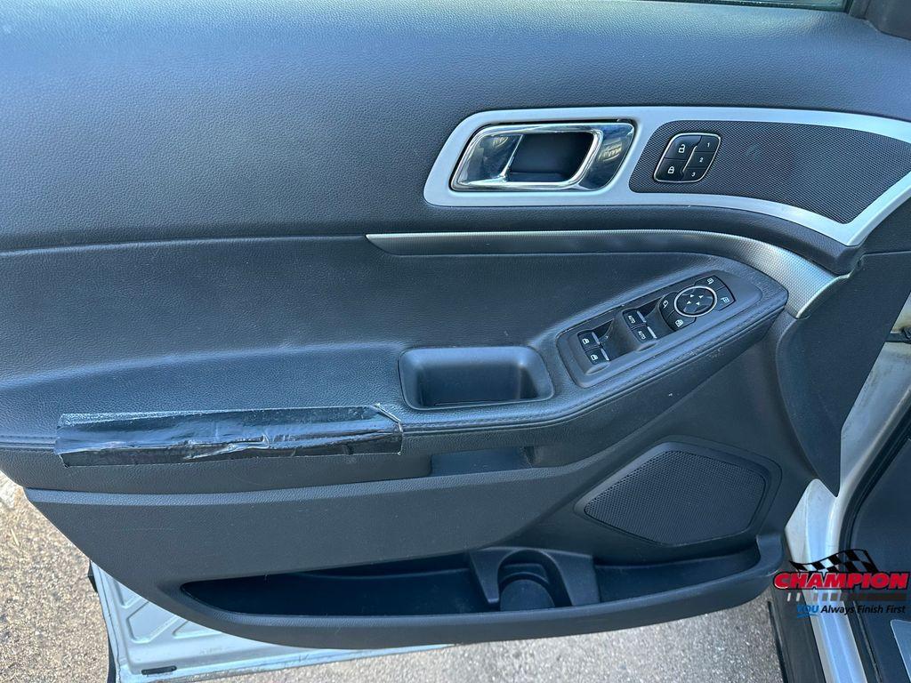 used 2014 Ford Explorer car, priced at $5,500