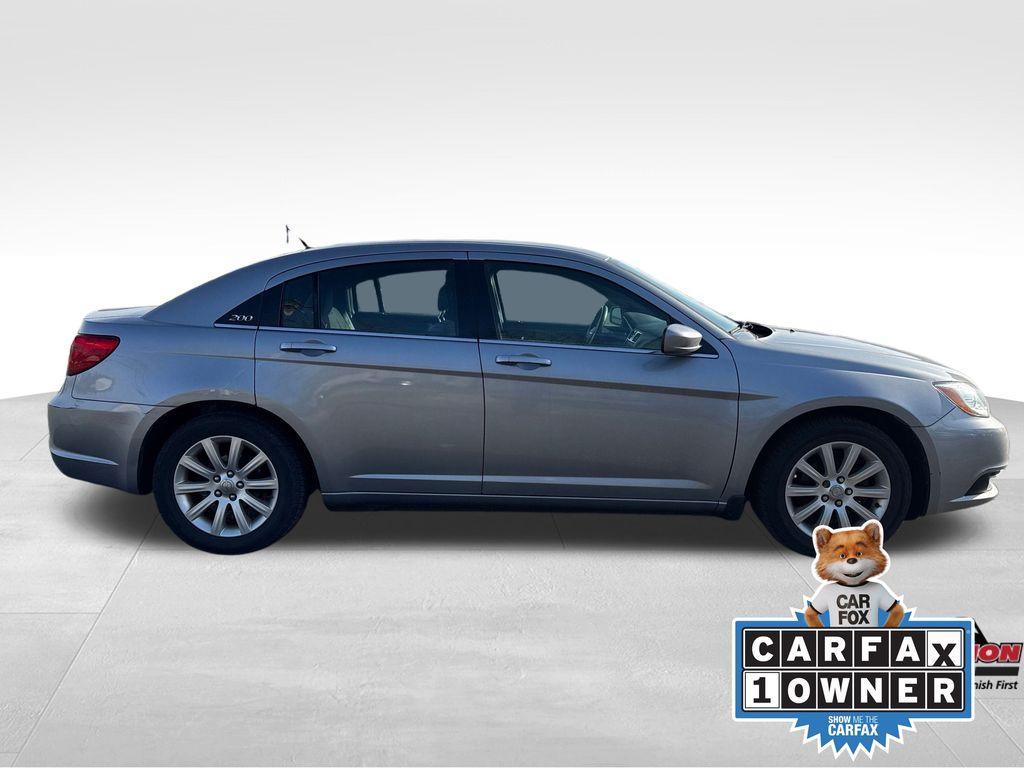 used 2014 Chrysler 200 car, priced at $7,500