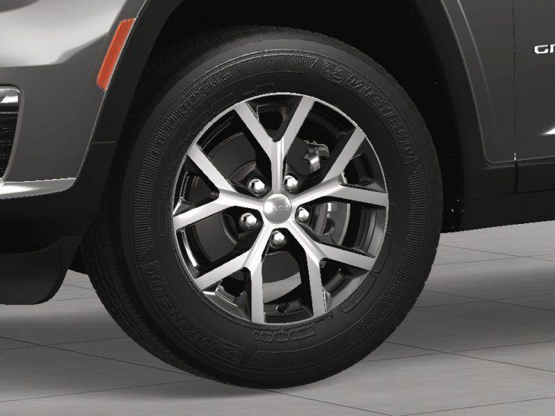 new 2025 Jeep Grand Cherokee L car, priced at $45,217