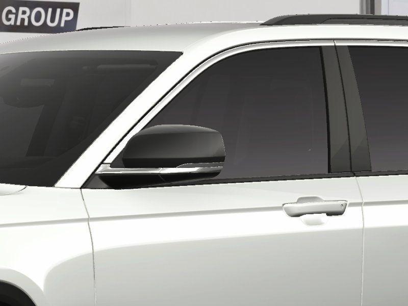 new 2025 Jeep Grand Cherokee car, priced at $43,846