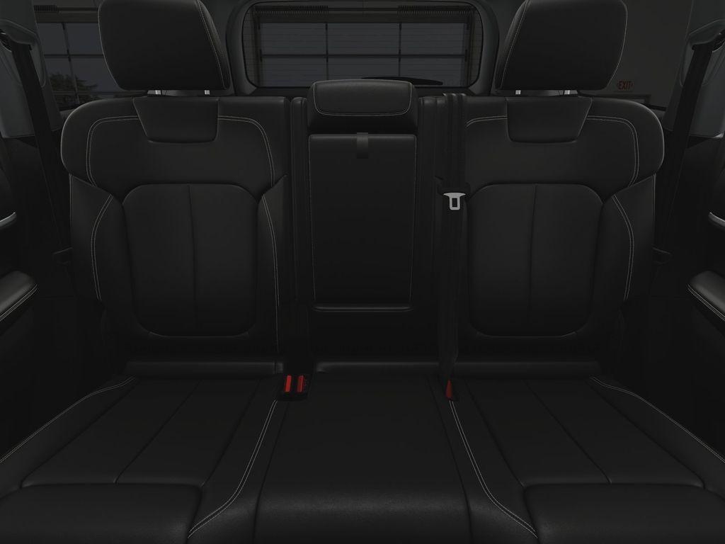 new 2025 Jeep Grand Cherokee car, priced at $43,935