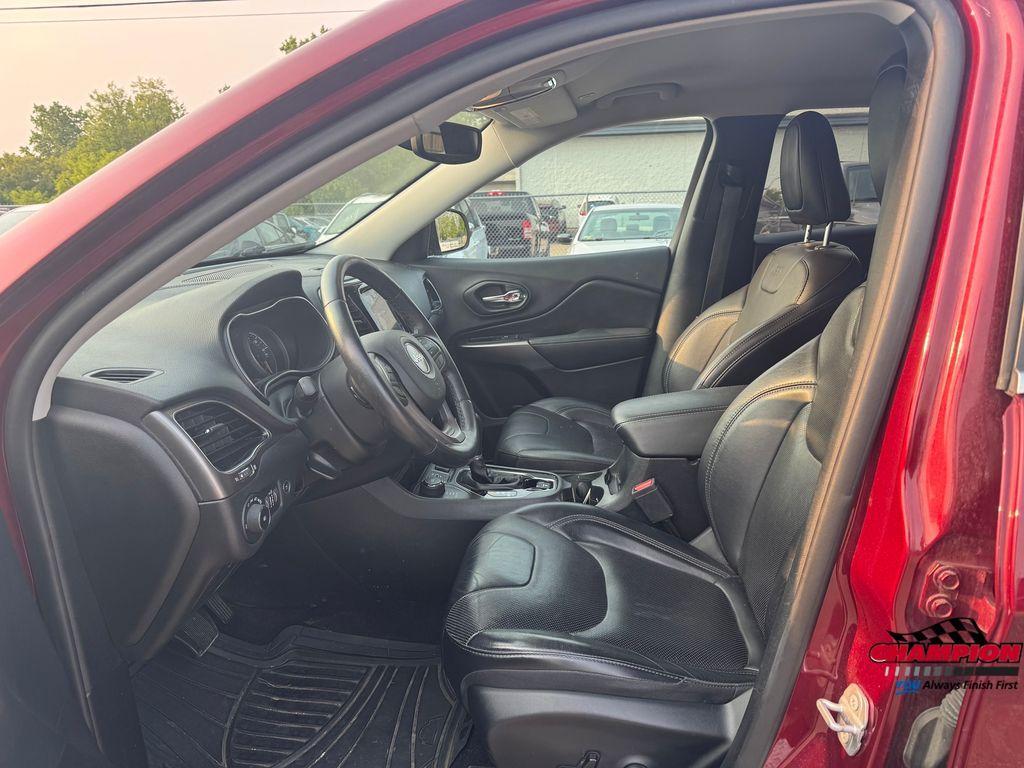 used 2019 Jeep Cherokee car, priced at $16,309