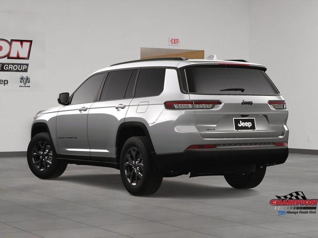 new 2024 Jeep Grand Cherokee L car, priced at $42,108