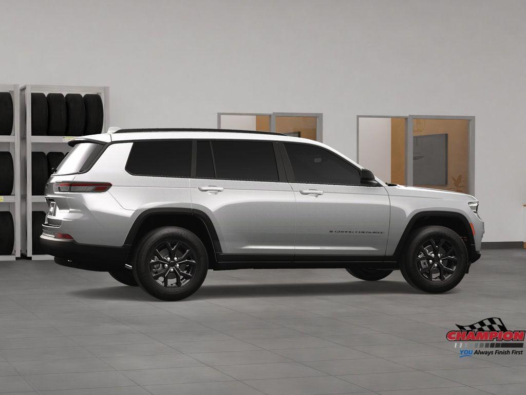 new 2024 Jeep Grand Cherokee L car, priced at $42,108