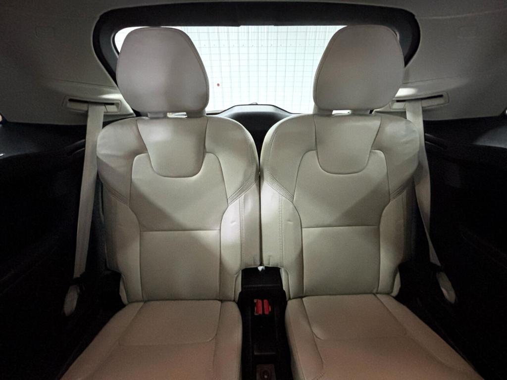 used 2021 Volvo XC90 car, priced at $36,995