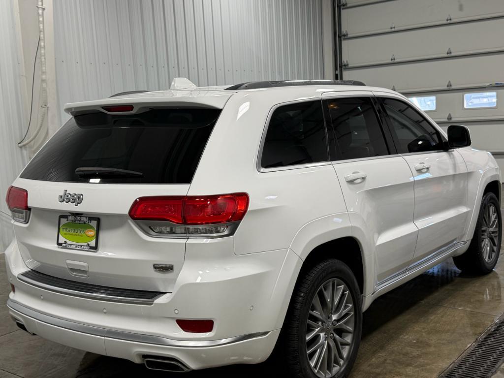 used 2017 Jeep Grand Cherokee car, priced at $25,595