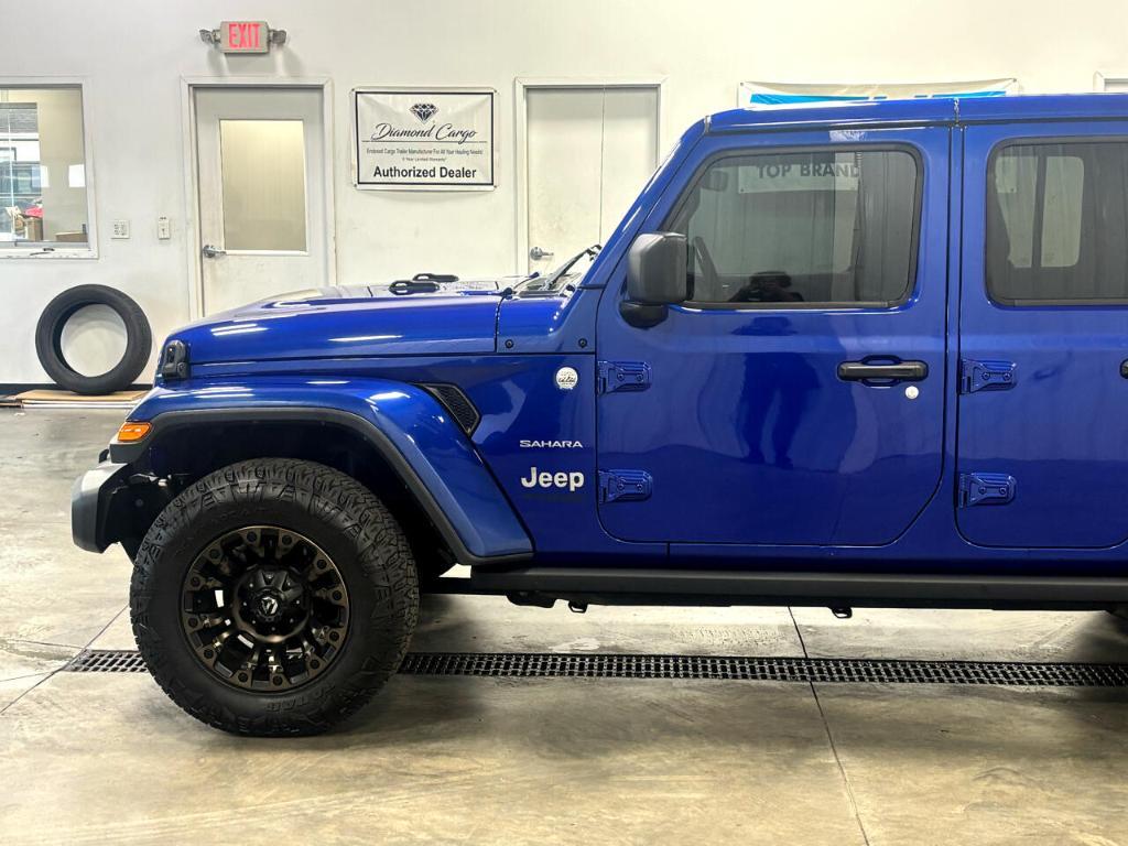 used 2018 Jeep Wrangler Unlimited car, priced at $29,495