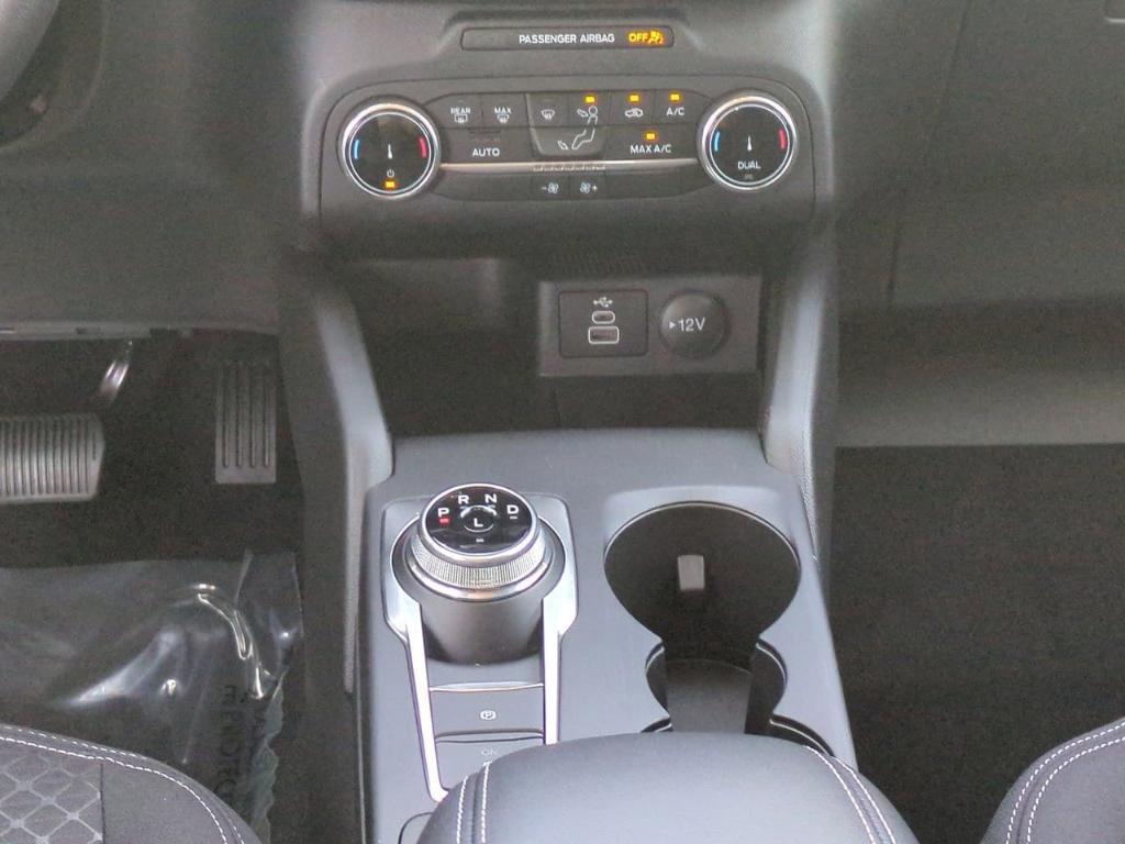 new 2025 Ford Escape car, priced at $30,990