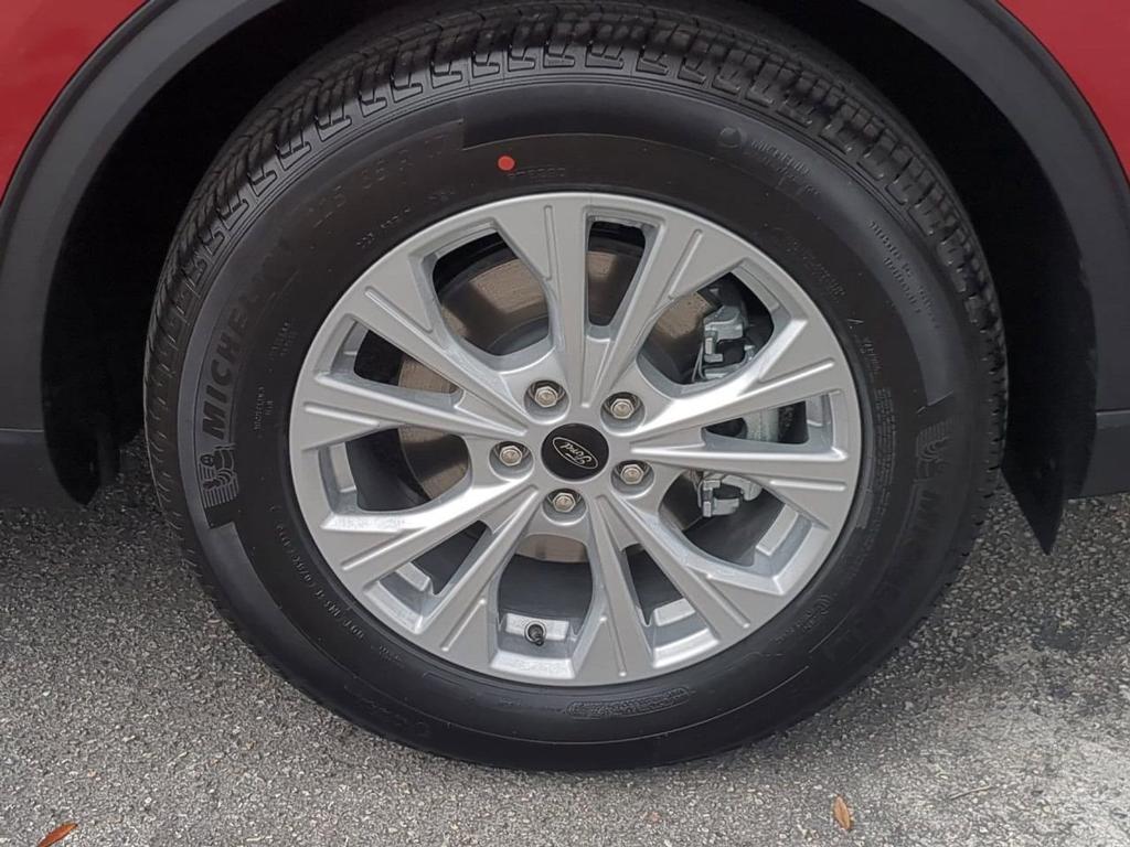 new 2025 Ford Escape car, priced at $29,660