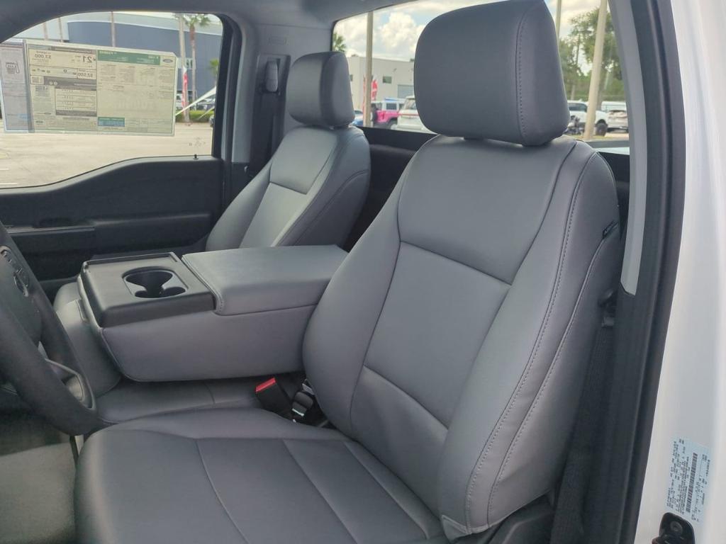 new 2025 Ford F-150 car, priced at $40,604