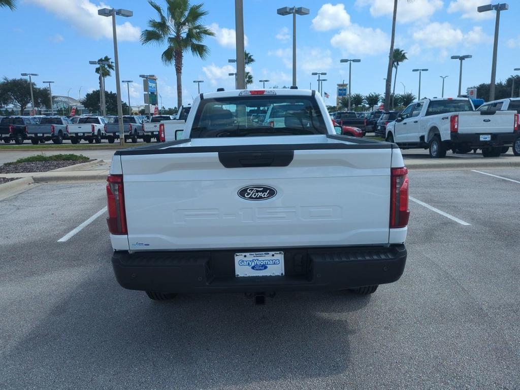 new 2025 Ford F-150 car, priced at $40,604