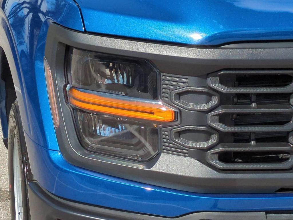 new 2025 Ford F-150 car, priced at $41,899