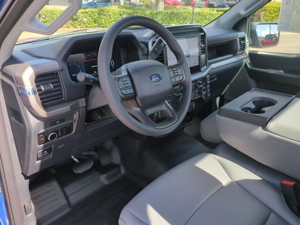 new 2025 Ford F-150 car, priced at $41,899