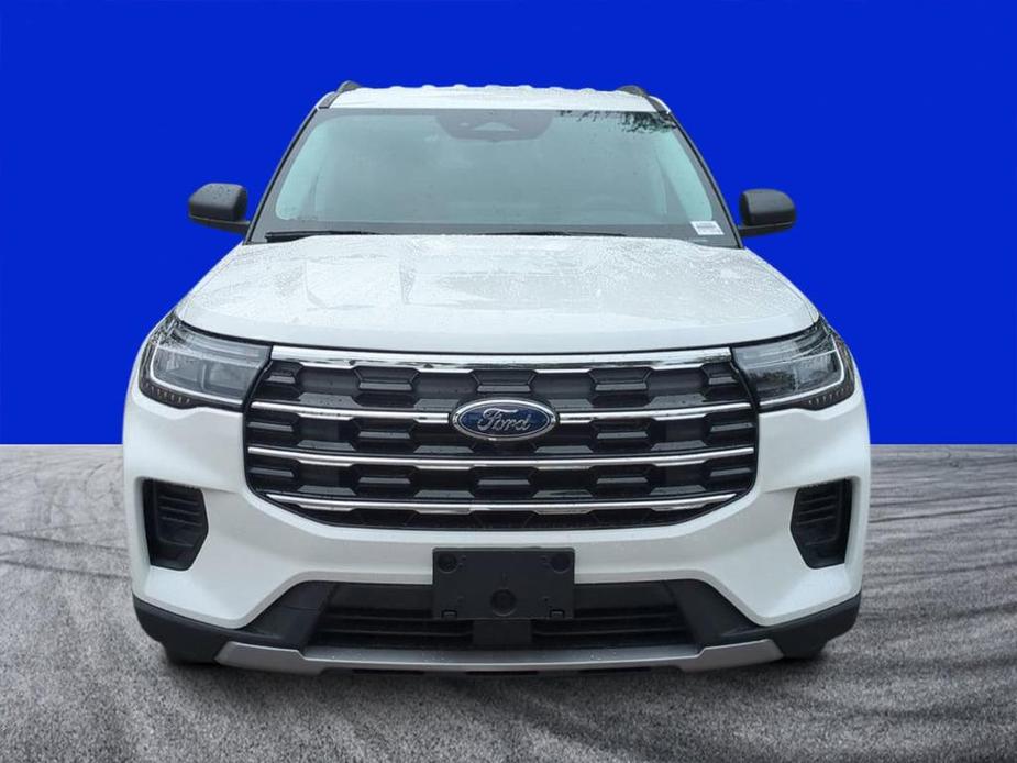 new 2025 Ford Explorer car, priced at $42,604