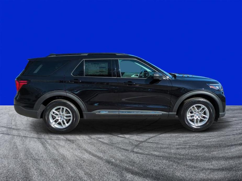 new 2025 Ford Explorer car, priced at $41,850