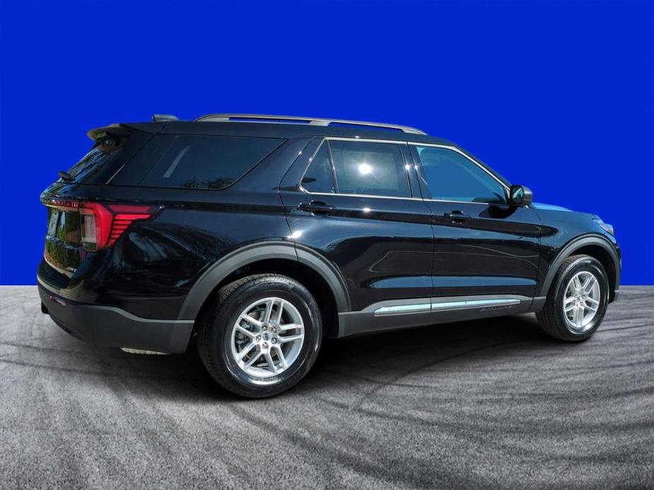 new 2025 Ford Explorer car, priced at $41,850