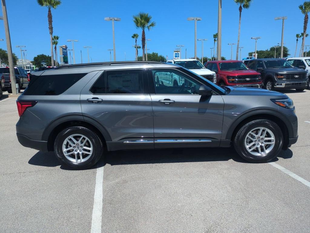 new 2025 Ford Explorer car, priced at $46,120