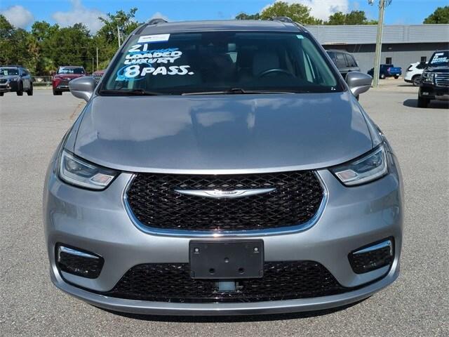 used 2021 Chrysler Pacifica car, priced at $27,499