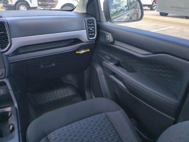 new 2025 Ford Ranger car, priced at $33,860