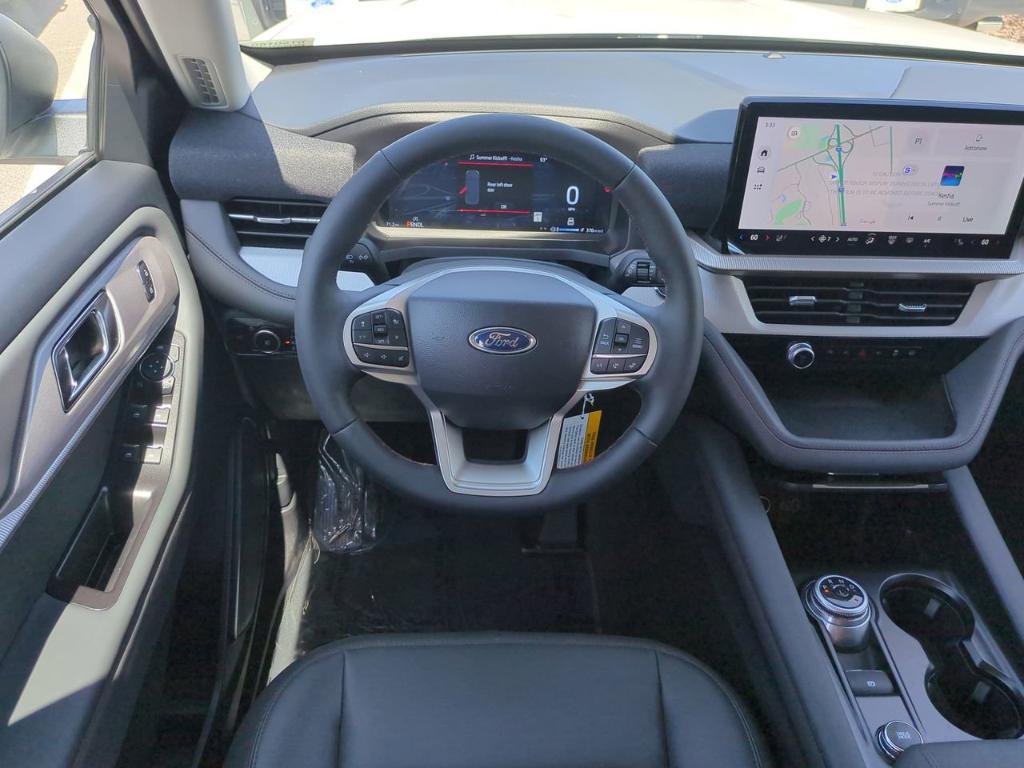 new 2025 Ford Explorer car, priced at $45,605