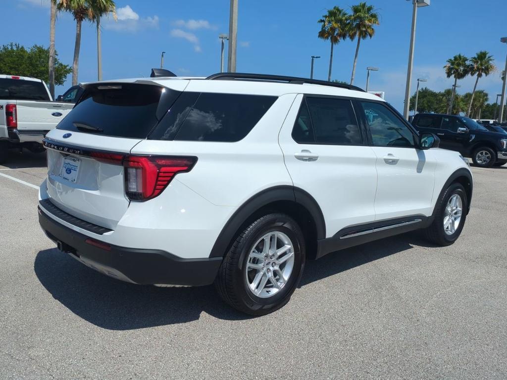 new 2025 Ford Explorer car, priced at $45,605