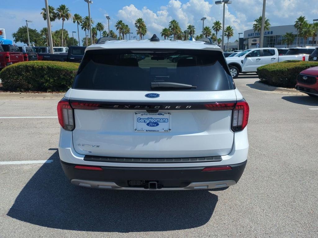 new 2025 Ford Explorer car, priced at $45,605