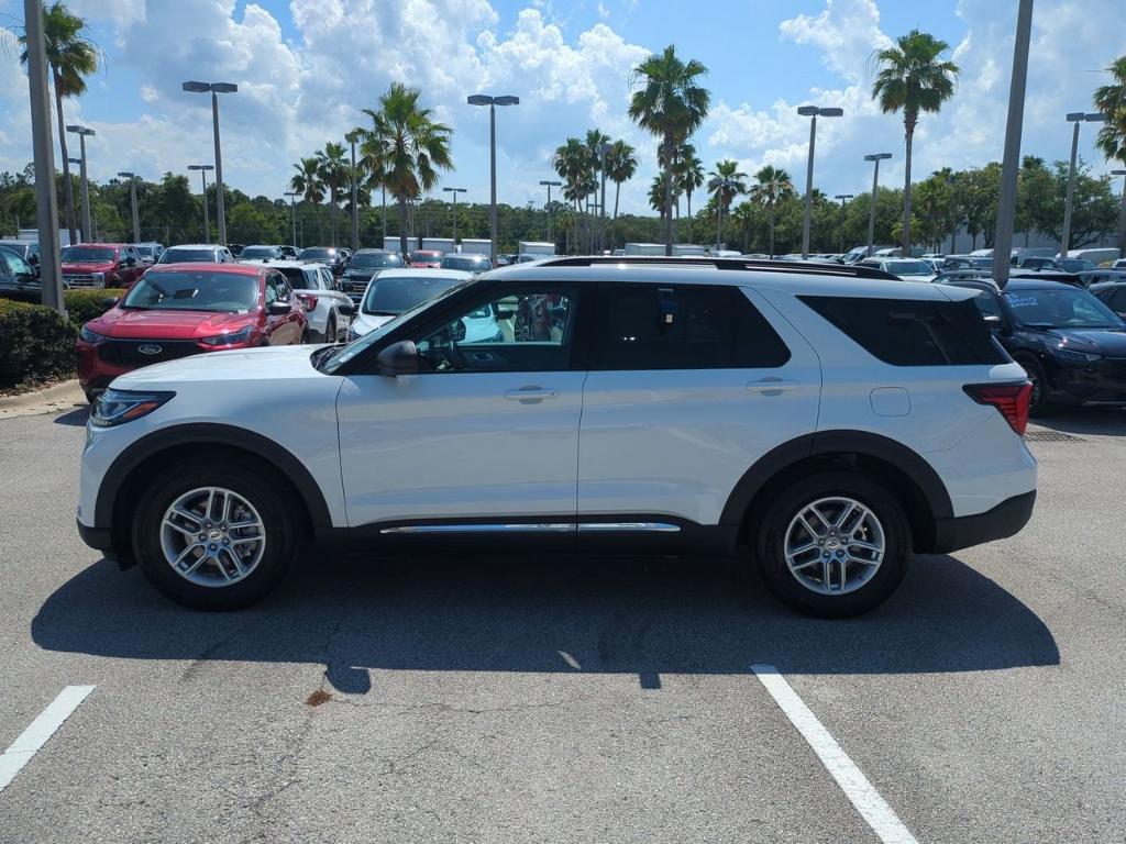 new 2025 Ford Explorer car, priced at $45,605