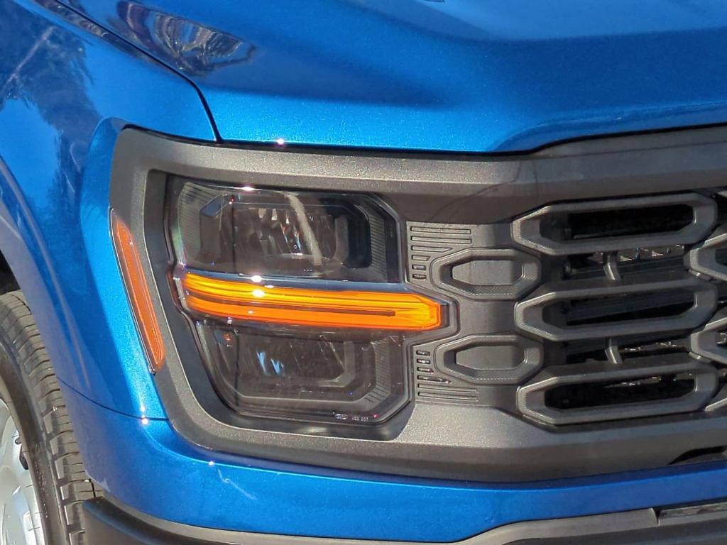 new 2025 Ford F-150 car, priced at $41,899