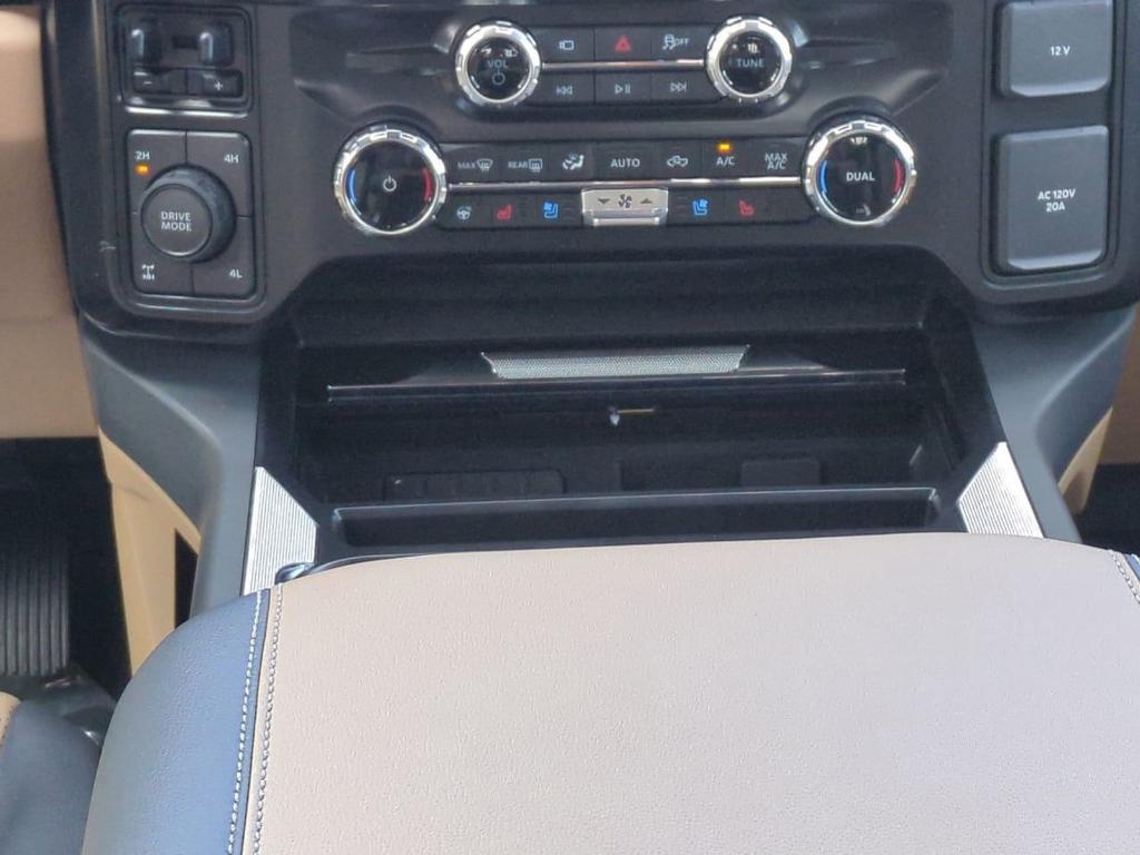 new 2025 Ford F-250 car, priced at $87,335