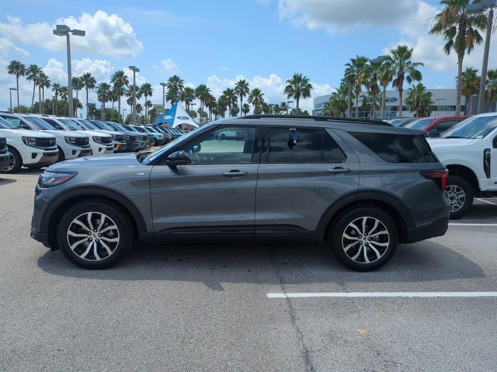 new 2025 Ford Explorer car, priced at $47,045