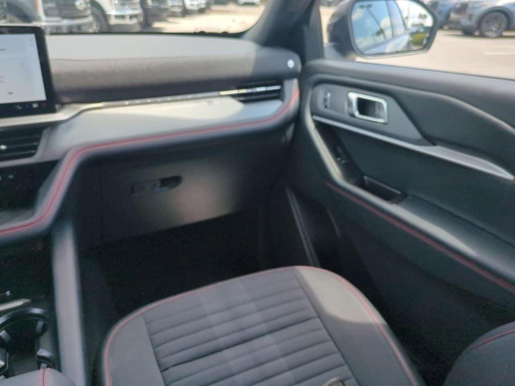 new 2025 Ford Explorer car, priced at $46,187