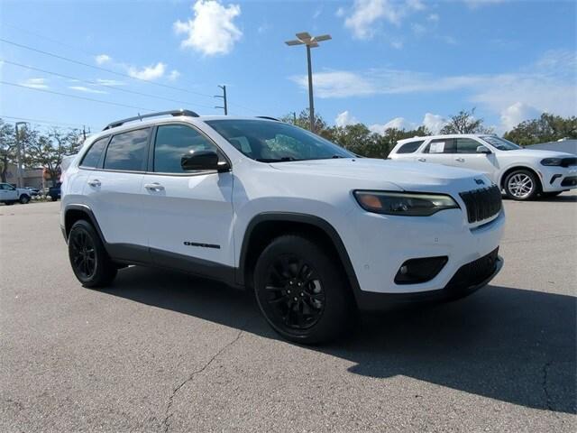 used 2023 Jeep Cherokee car, priced at $23,992