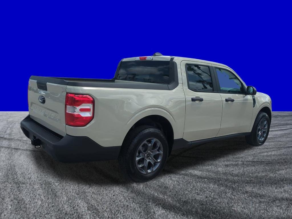 new 2025 Ford Maverick car, priced at $31,090