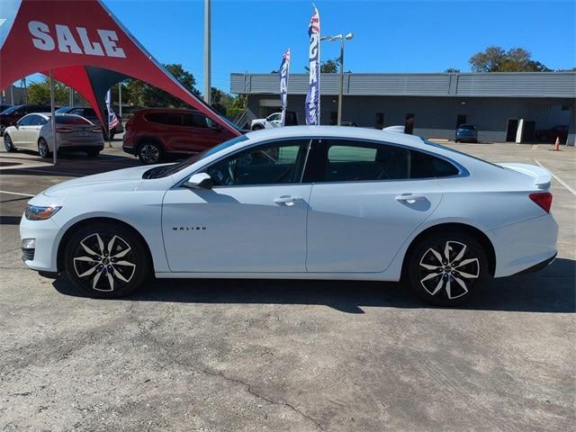 used 2024 Chevrolet Malibu car, priced at $25,990