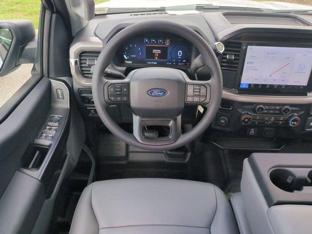 new 2025 Ford F-150 car, priced at $43,159
