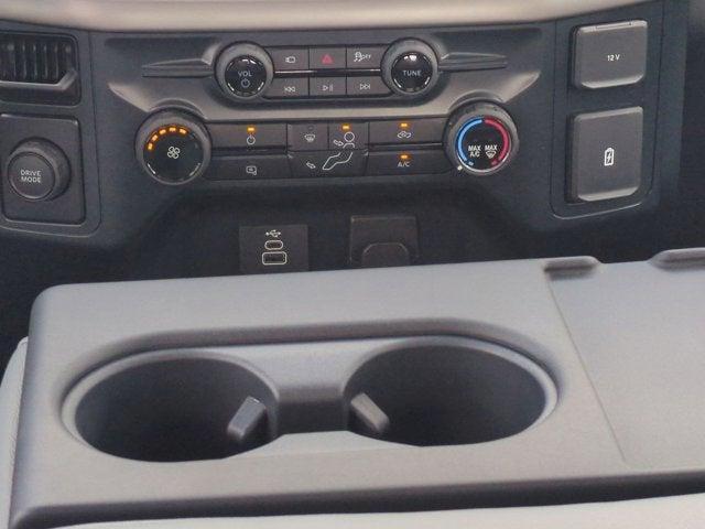 new 2025 Ford F-150 car, priced at $43,159