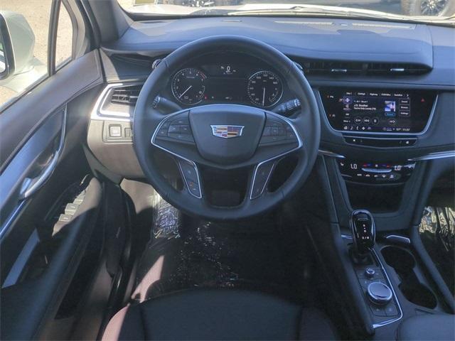 used 2025 Cadillac XT5 car, priced at $42,339